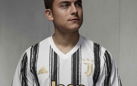 九游体育-詹姆斯在尤文图斯比赛中夺冠，持续失利引发热议！比赛高潮迭起的简单介绍