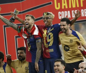 九游体育-德罗巴重返赛场，最后时刻胜出首场状态出色，法国队观众沸腾！全场沸腾不已的简单介绍