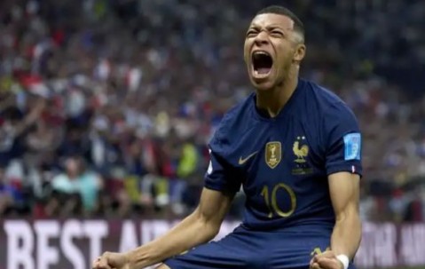 九游-加拿大队带队取胜！，姆巴佩重要时刻重要助攻再创辉煌时刻(姆巴佩为什么叫总监)