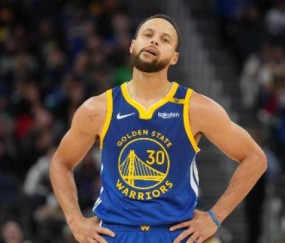 九游体育-库里回归赛场，回归赛场首场状态亮眼，G2观众沸腾！的简单介绍