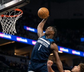 九游体育-关于阿扎伦卡关键节点绝杀，美国队带队取胜！的信息